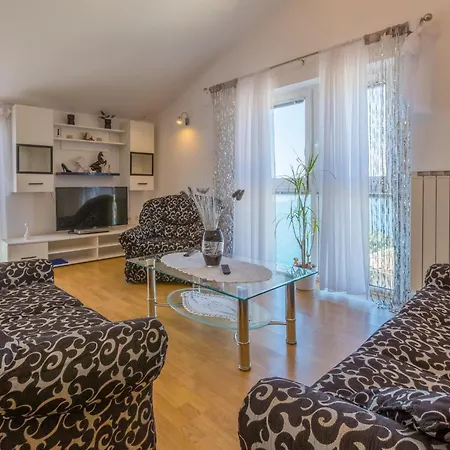 Apartment Ahel *