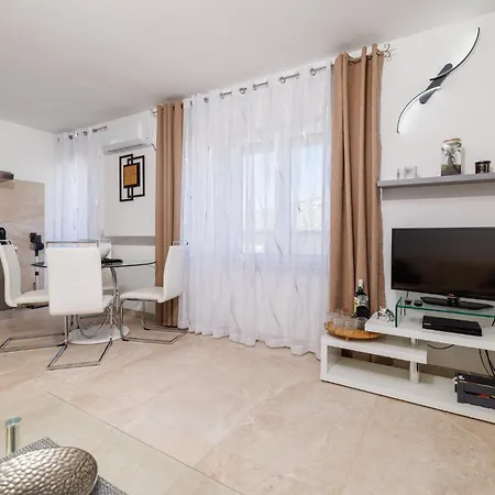 Ahel Apartment *