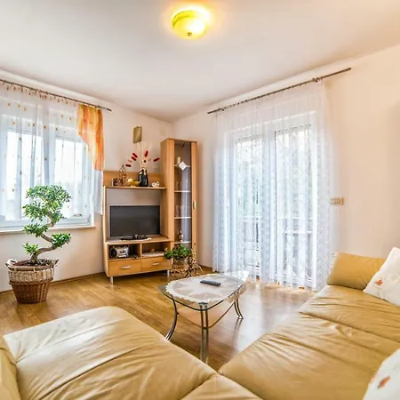 Apartment Ahel